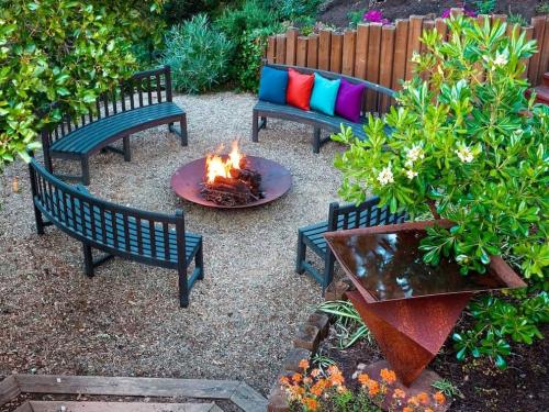 Идеи двора частного дома. Красивый двор — модная тенденция или необходимость