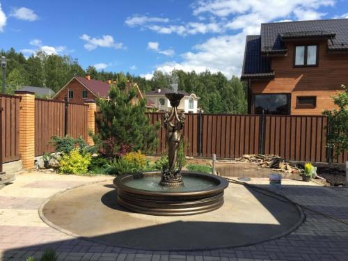 Фонтан в современном стиле на улице. Садовые фонтаны: идеи для ландшафтного дизайна и стильного оформления участка (95 фото)