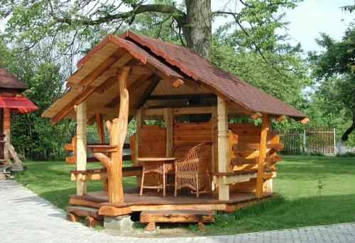 Беседка в современном стиле. Варианты современных беседок для дачи или приусадебного участка