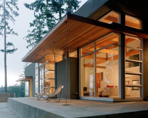 Из чего лучше сделать навес во дворе. Из чего сделать навес во дворе частного дома?