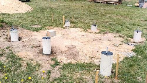 Как сделать сваи под дом. Процесс заливки свай