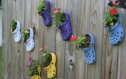 Как красиво покрасить забор двумя цветами. 35 идей для украшения забора