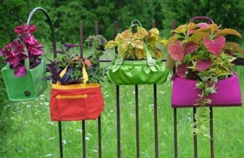 Как красиво покрасить забор двумя цветами. 35 идей для украшения забора