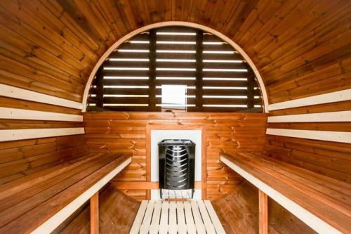 Какие особенности конструкции могут быть использованы для создания оригинальных бань. На зависть Диогену: баня-бочка своими руками, особенности конструкции