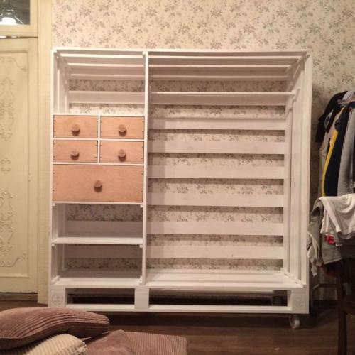 Кухня из поддонов. Пошаговое изготовление своими руками мебели из поддонов, фото изделий