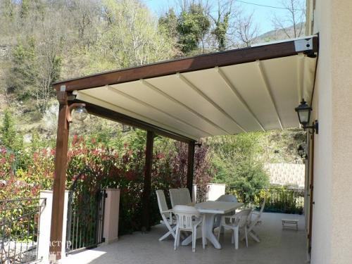 Пристройка закрытой веранды к дому. Проекты террас пристроенных к дому