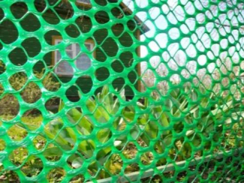 Палисадник из сетки. Как правильно покрасить решётку 03 Палисадник из сетки. Как правильно покрасить решётку 03