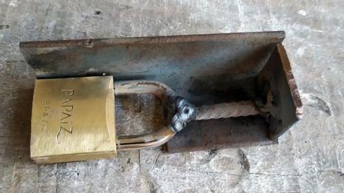 Как сделать короб для замка на калитку своими руками 04 Как сделать короб для замка на калитку своими руками 04