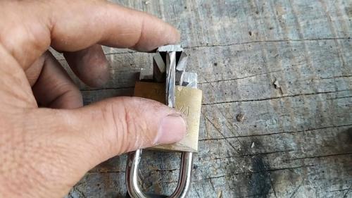 Как сделать короб для замка на калитку своими руками 08 Как сделать короб для замка на калитку своими руками 08