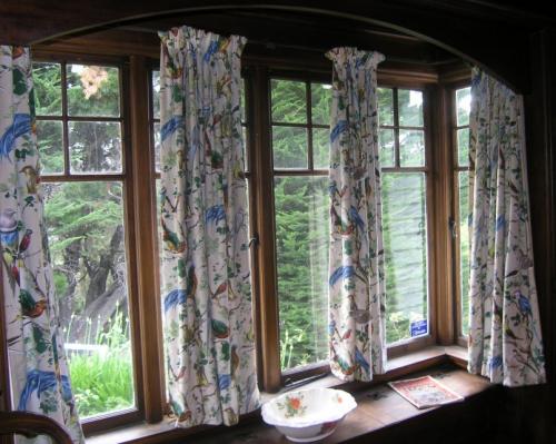 Штора на дачу своими руками. Что нужно сделать, прежде чем покупать ткань