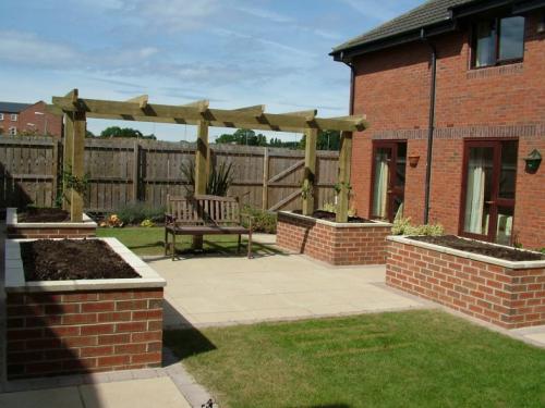 Клумбы из старого кирпича. Клумбы из кирпича: ТОП-150 фото лучших вариантов современного дизайна, новинки идей, варианты оформления цветника на участке