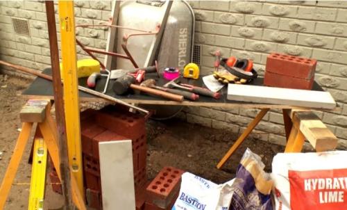 Клумба из кирпичей. Мастерим своими руками