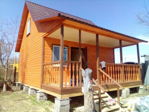 Проекты дачных домов с мансардой и верандой 6х8. Дом 6 на 8 — современные проекты, обзор актуального дизайна и варианты планировки маленьких домов и коттеджей (110 фото)