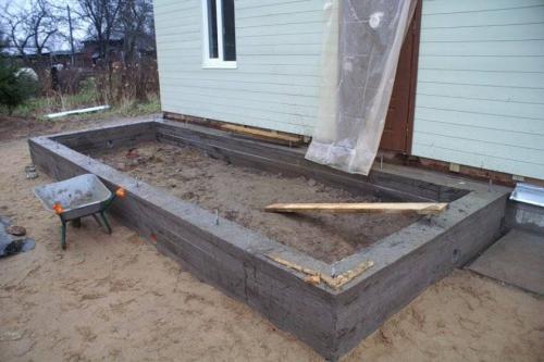 Открытая терраса на даче 40 популярных идей из дерева. Как соединить фундаменты дома и веранды 01 Открытая терраса на даче 40 популярных идей из дерева. Как соединить фундаменты дома и веранды 01