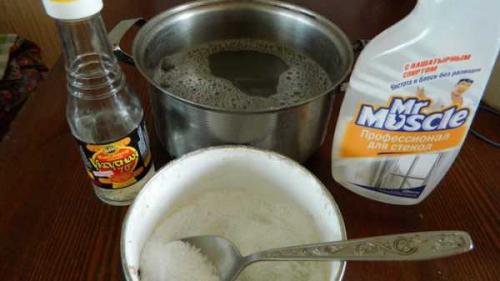 Уксус 70 от сорняков. Сделала особый состав и избавилась от сорняков