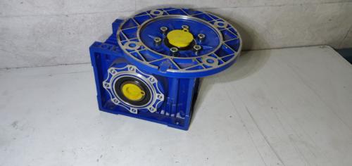 Измельчение пластиковых бутылок. Дробилка для пластика — своими руками! [Чертежи прилагаются]