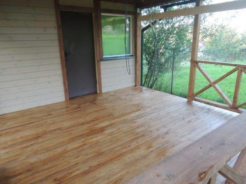 Простые веранды для дачи. Веранда пристроенная к дому — 150 фото красивых и практичных вариантов сделанных своими руками