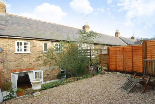 Открытая терраса на даче. Терраса на даче: 130 фото дизайна и особенности украшения постройки