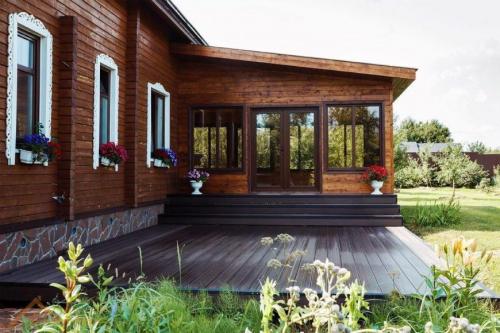 Открытая терраса к дому. Веранда пристроенная к дому — 150 фото красивых и практичных вариантов сделанных своими руками