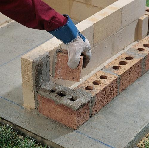 Мангал из кирпича на даче. Мангал из кирпича: чертежи, фото, видео. Инструкция, как сделать простой мангал на участке?