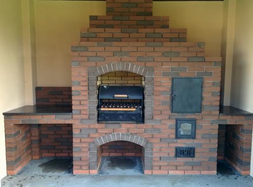 Мангал из кирпича на даче. Мангал из кирпича: чертежи, фото, видео. Инструкция, как сделать простой мангал на участке?