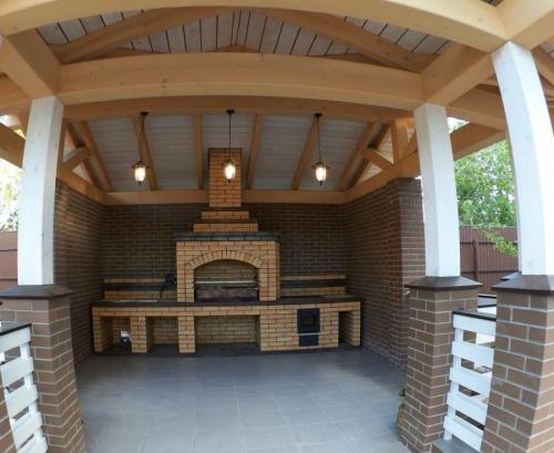 Мангал из кирпича на даче. Мангал из кирпича: чертежи, фото, видео. Инструкция, как сделать простой мангал на участке?