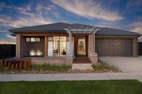 Как построить дом с гаражом — интересные варианты планировки с советами от экспертов (фото и видео)