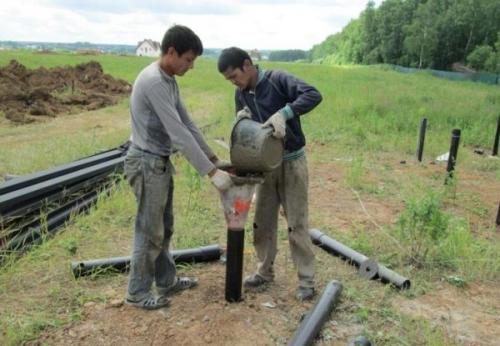 Проекты хозблоков для дачи своими руками. Фундамент