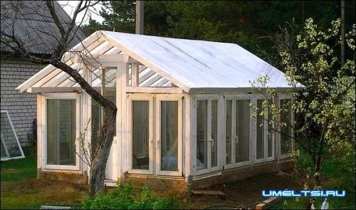 Как создать окна и двери для беседки из хлама. Как сделать беседку из оконных рам