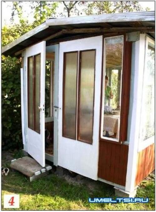 Как создать окна и двери для беседки из хлама. Как сделать беседку из оконных рам