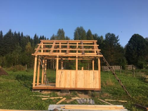 Можно ли построить беседку своими руками без опыта в строительстве. Как мы без опыта построили беседку своими руками в деревне без газа, электричества, водопровода, связи