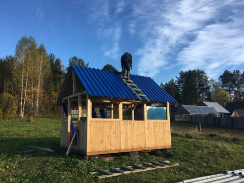 Можно ли построить беседку своими руками без опыта в строительстве. Как мы без опыта построили беседку своими руками в деревне без газа, электричества, водопровода, связи