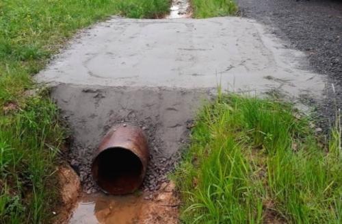 Сделать заезд на участок дешево. Как сделать заезд через канаву на участок? ОТ простого (временного) ДО капитального