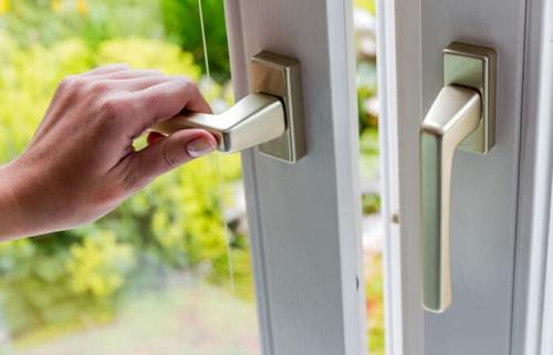 Веранда к дому с пластиковыми окнами: советы по выбору и установке 18