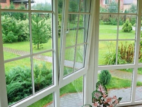 Как застеклить веранду и террасу загородного дома: пошаговая инструкция 08 Как застеклить веранду и террасу загородного дома: пошаговая инструкция 08