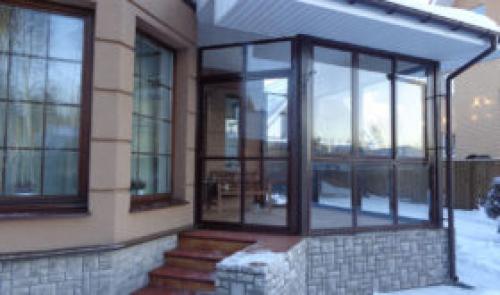 Сколько стоит остекление веранды или террасы под ключ. Остекление веранды или террасы — для каждого клиента индивидуально!