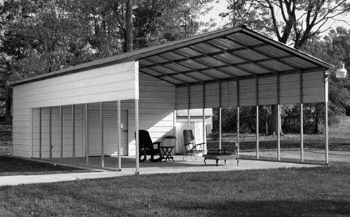 Как чистить и ухаживать за навесом или козырьком из поликарбоната. Нужно ли убирать снег с навеса зимой?