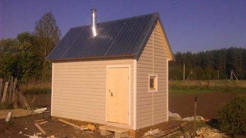 Бюджетная баня своими руками — разновидности конструкций, варианты недорогих материалов для внутреннего и внешнего обустройства своими руками