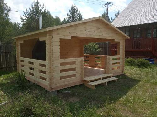 Как выбрать подходящий размер беседки из минибруса для дачи. Беседки из минибруса и профилированного бруса: преимущества