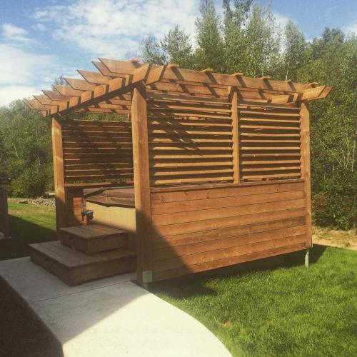 Как построить летнюю беседку из минибруса 3х3 метра: пошаговая инструкция 11 Как построить летнюю беседку из минибруса 3х3 метра: пошаговая инструкция 11