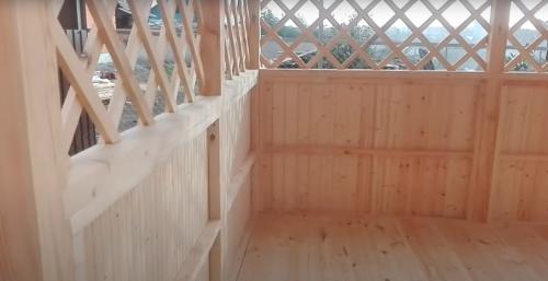 Какие варианты отделки подходят для внутренней и внешней стороны беседки из мини бруса. Деревянная отделка