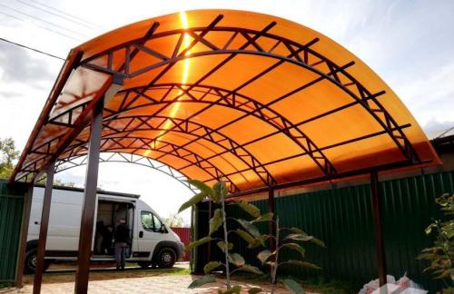 Навес из поликарбоната своими руками. Как построить навес из поликарбоната своими руками — подробная инструкция возведения простых и сложных навесов (90 фото)