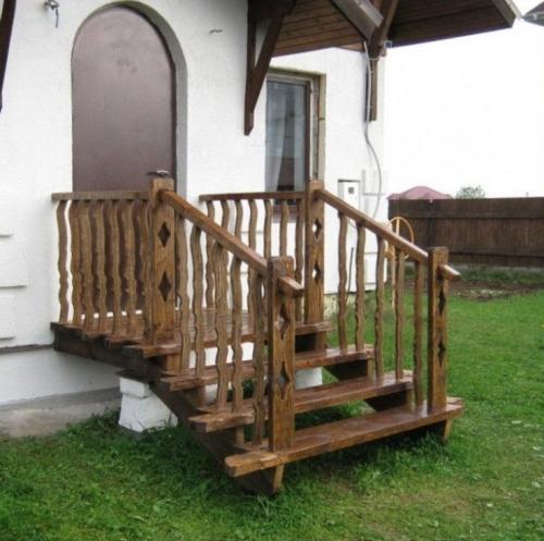 Оформление крыльца на даче. Какие бывают типы крыльца