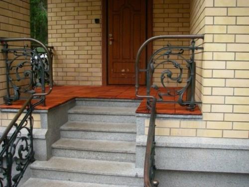 Оформление крыльца на даче. Какие бывают типы крыльца