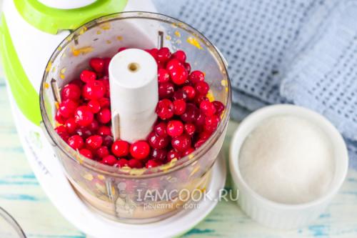 Как правильно перетереть клюкву для этого рецепта